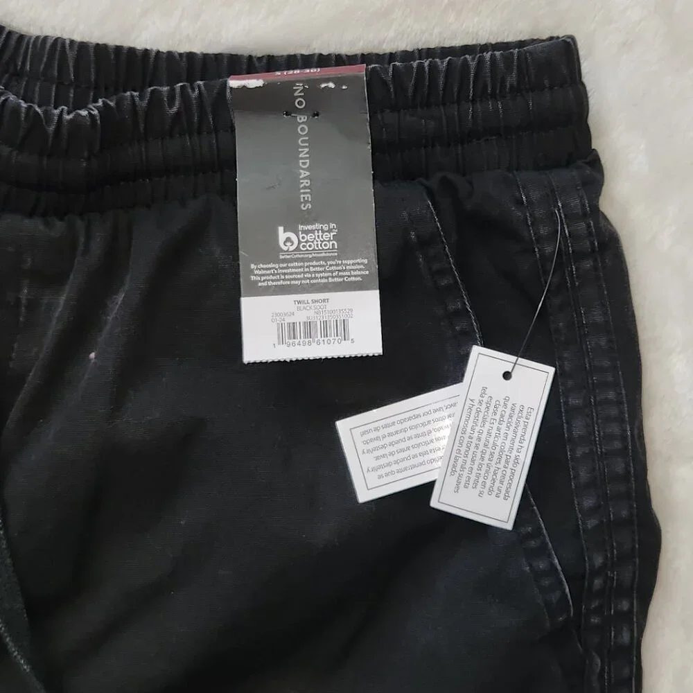 🩳 Men’s Distressed Black Shorts – Size Small 28–30, 100% Cotton, NWT